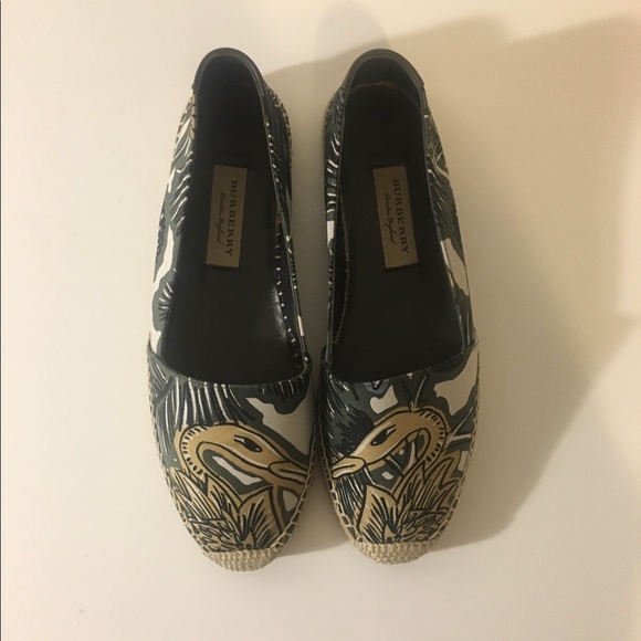 Burberry Floral Hodgeson Flo Flat Espadrilles - Picture 6 of 11